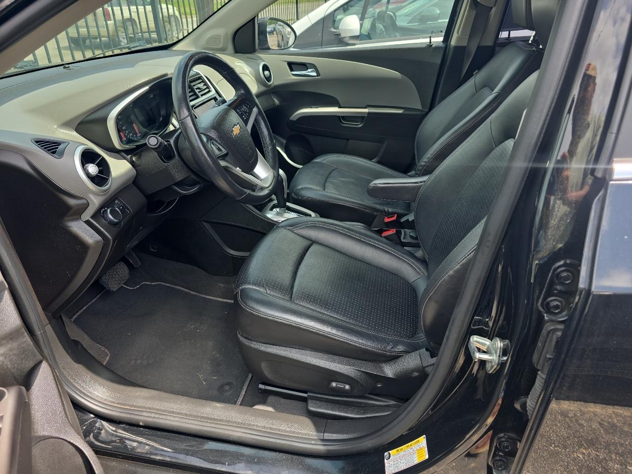 Chevrolet Sonic Premier Auto Sedan 2020