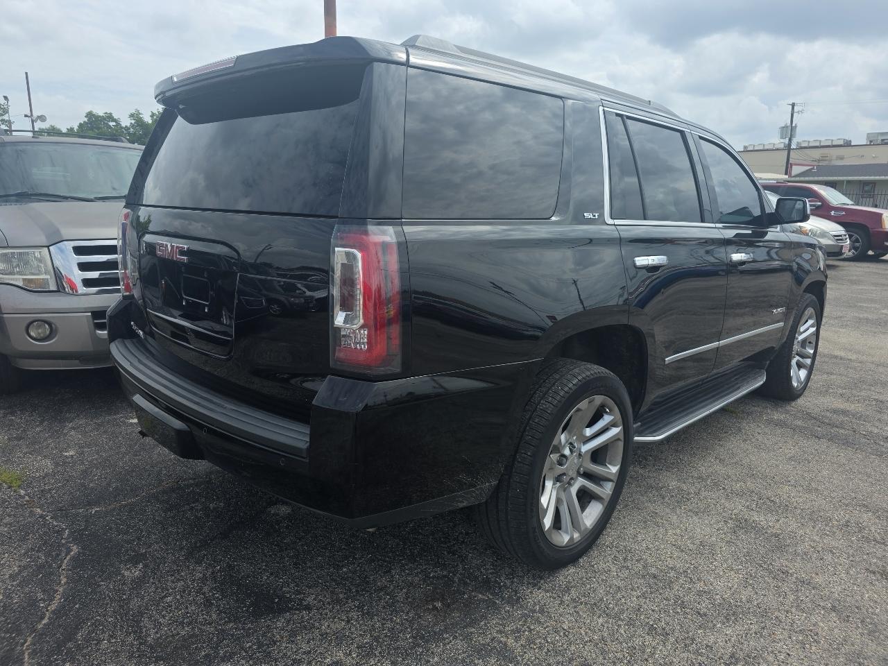 GMC Yukon SLT 2WD 2019
