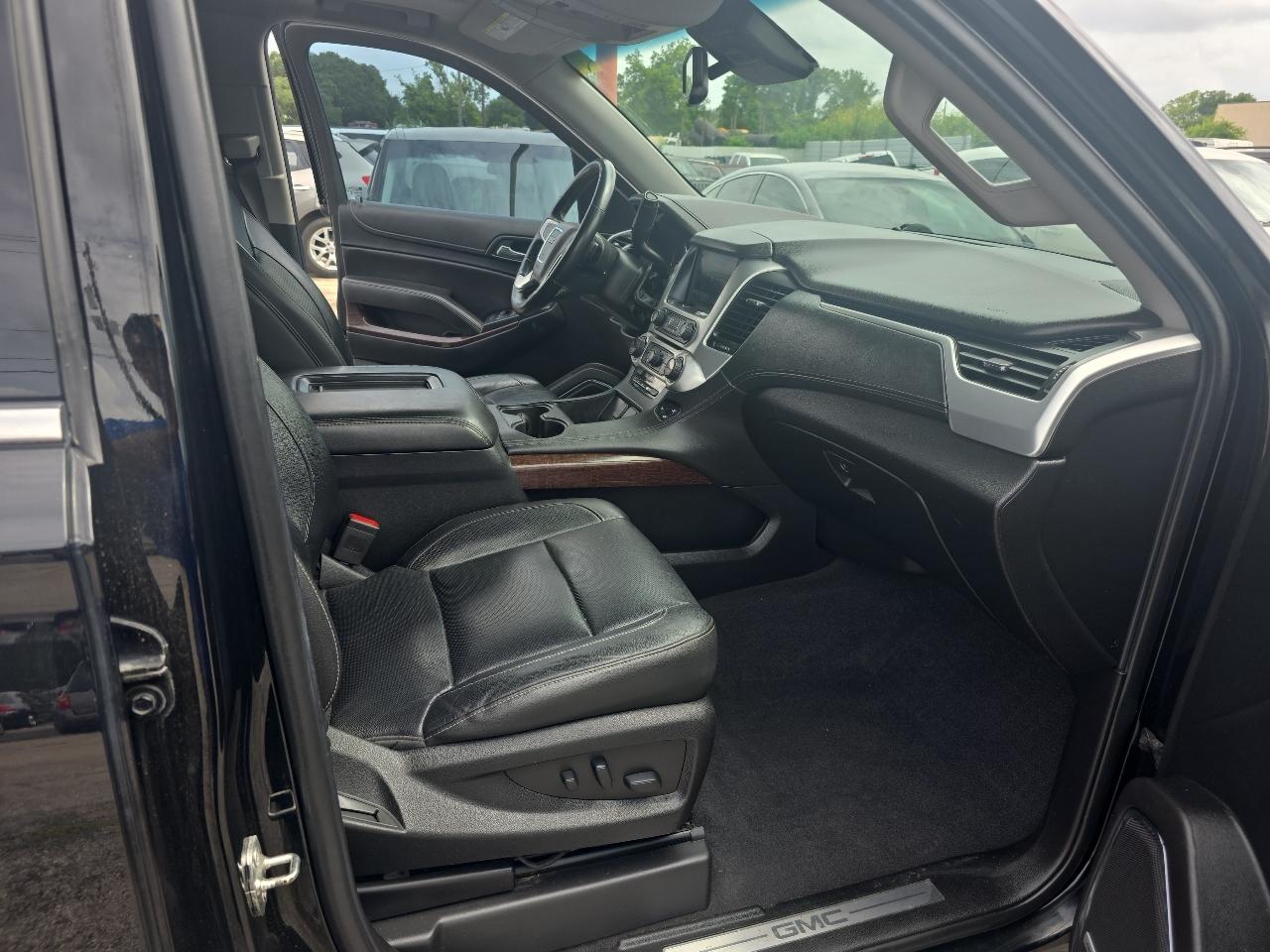 GMC Yukon SLT 2WD 2019