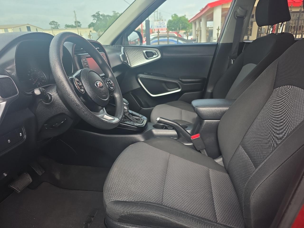 Kia Soul LX CVT 2020