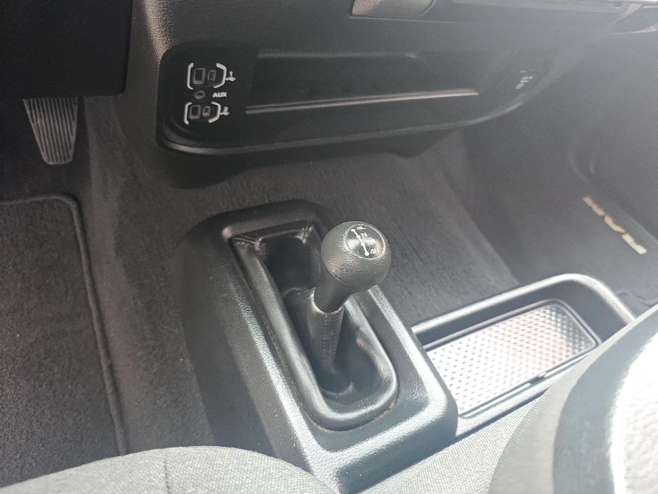 RAM 3500 Tradesman Crew Cab 4WD DRW 2022