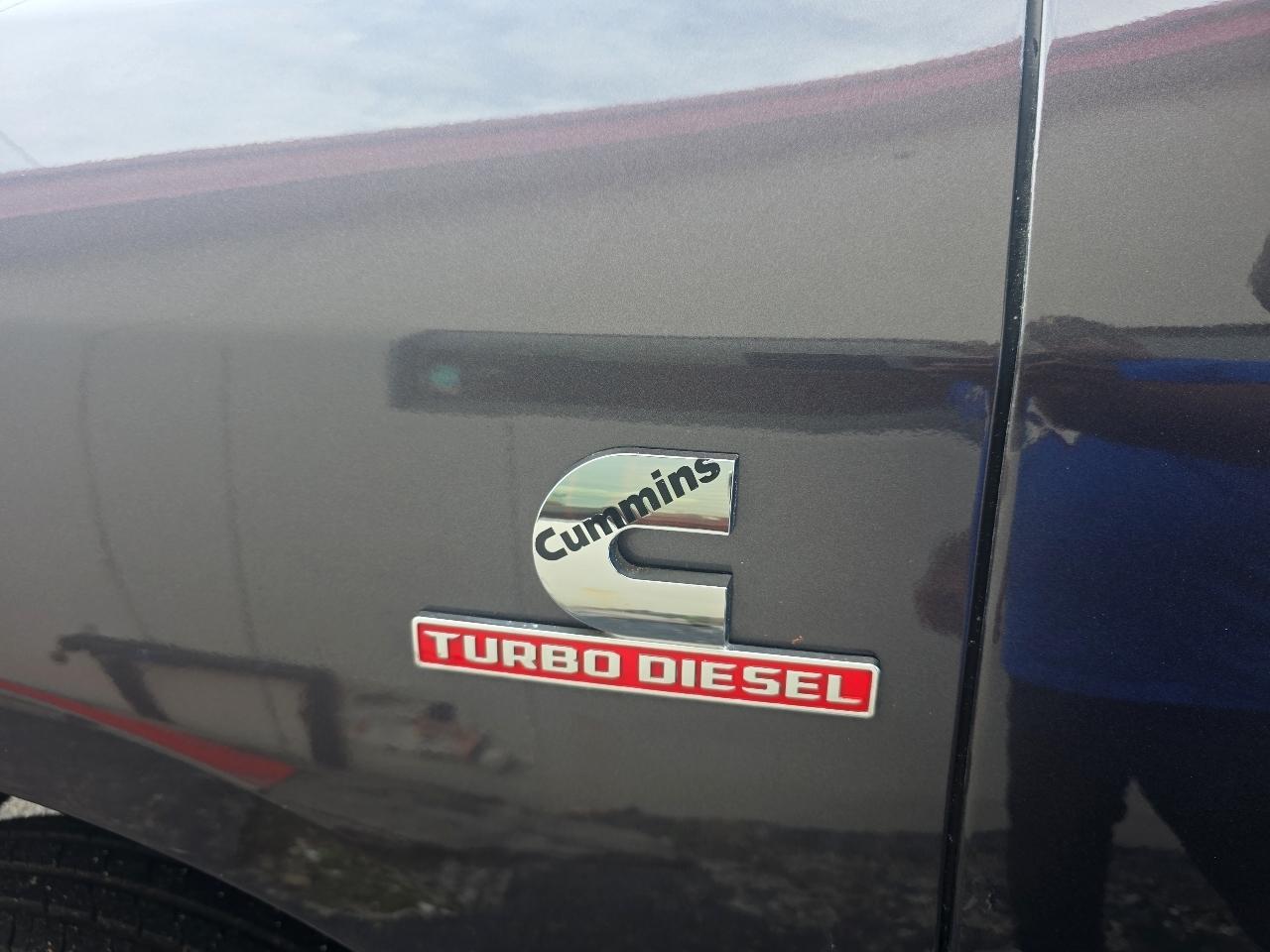 RAM 3500 Tradesman Crew Cab 4WD DRW 2022