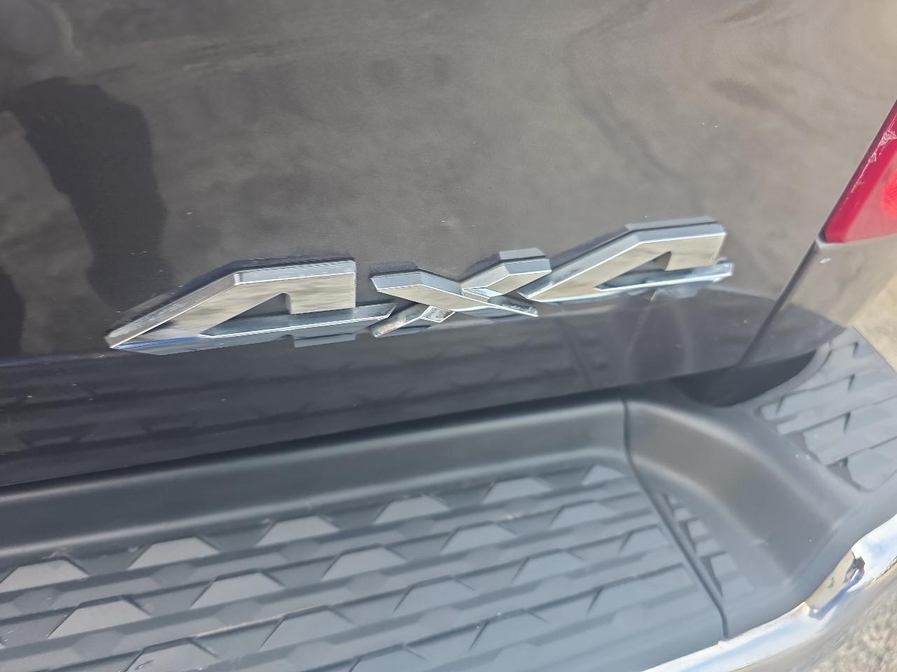 RAM 3500 Tradesman Crew Cab 4WD DRW 2022