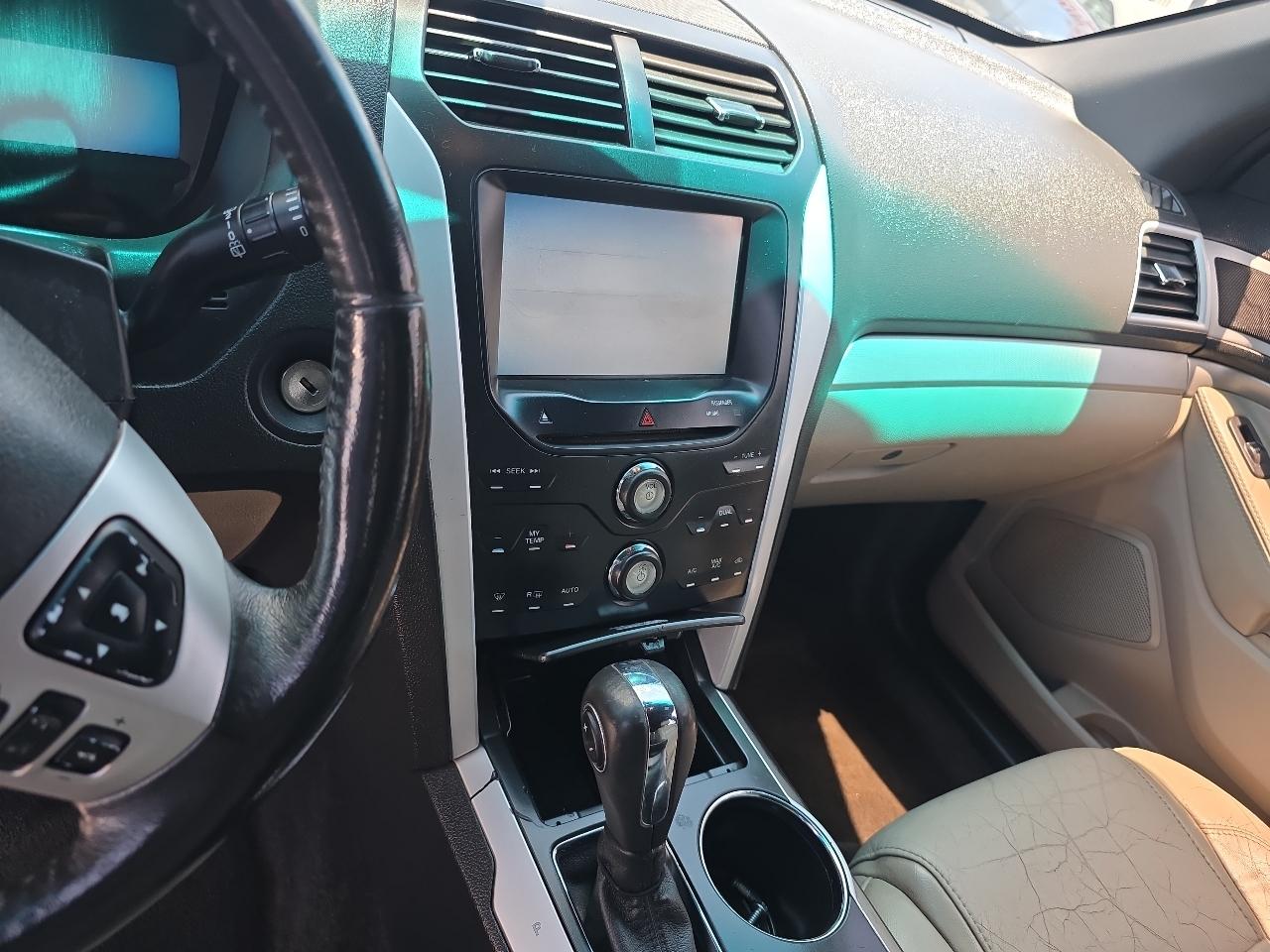 Ford Explorer XLT FWD 2013