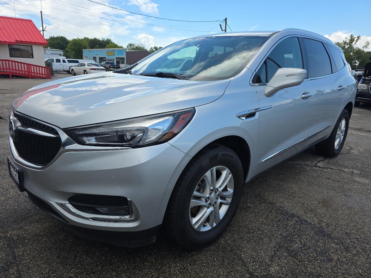 Buick Enclave Essence FWD 2020