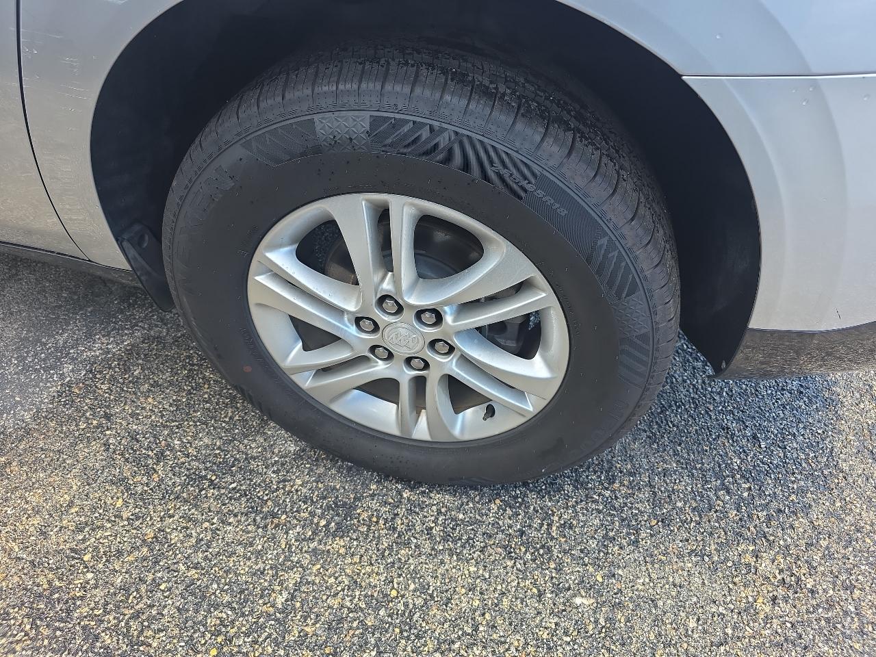 Buick Enclave Essence FWD 2020