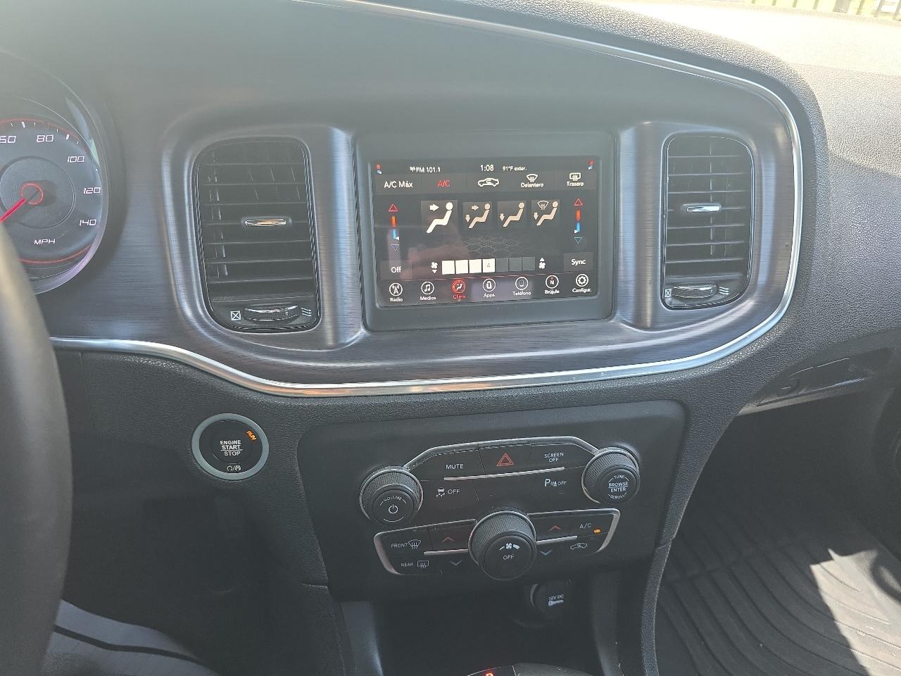 Dodge Charger SXT 2018