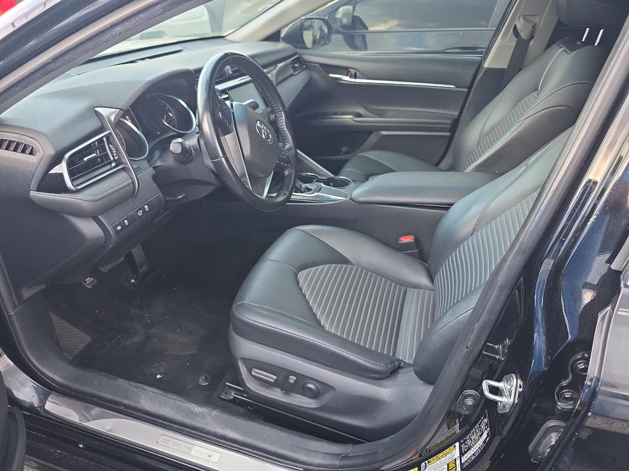 Toyota Camry XLE 2019