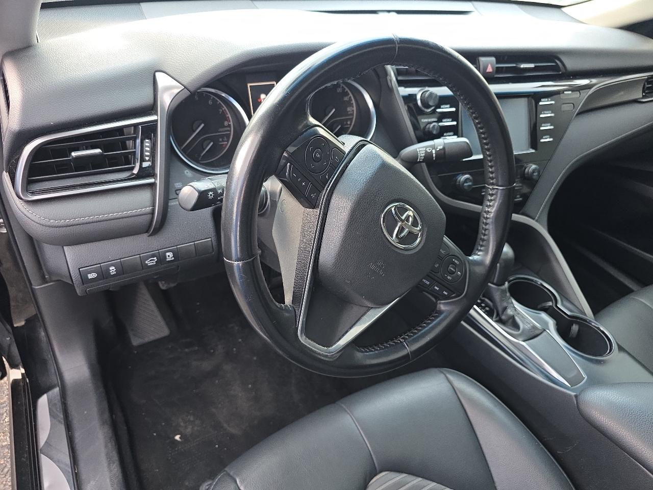 Toyota Camry XLE 2019