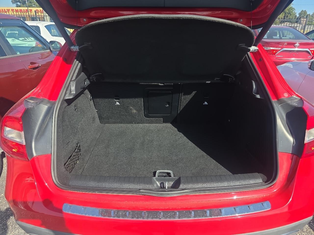 Mercedes-Benz GLA-Class GLA250 2016
