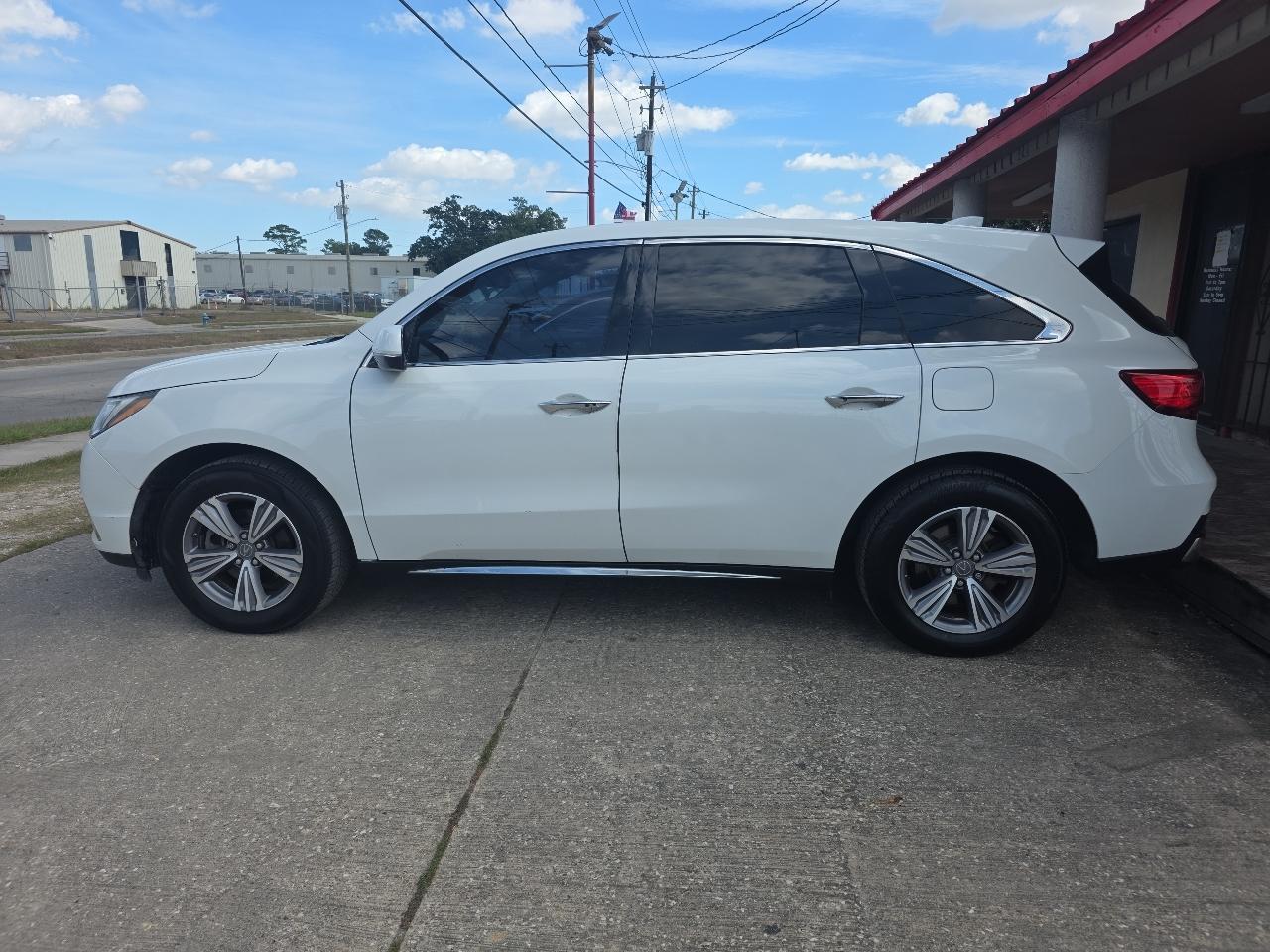 Acura MDX SH-AWD 9-Spd AT 2020