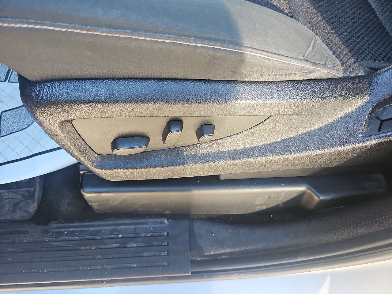 Chevrolet Silverado 1500 LT Double Cab 4WD 2016