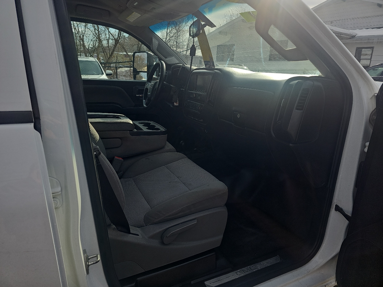 GMC Sierra 2500HD Base Crew Cab 4WD 2018