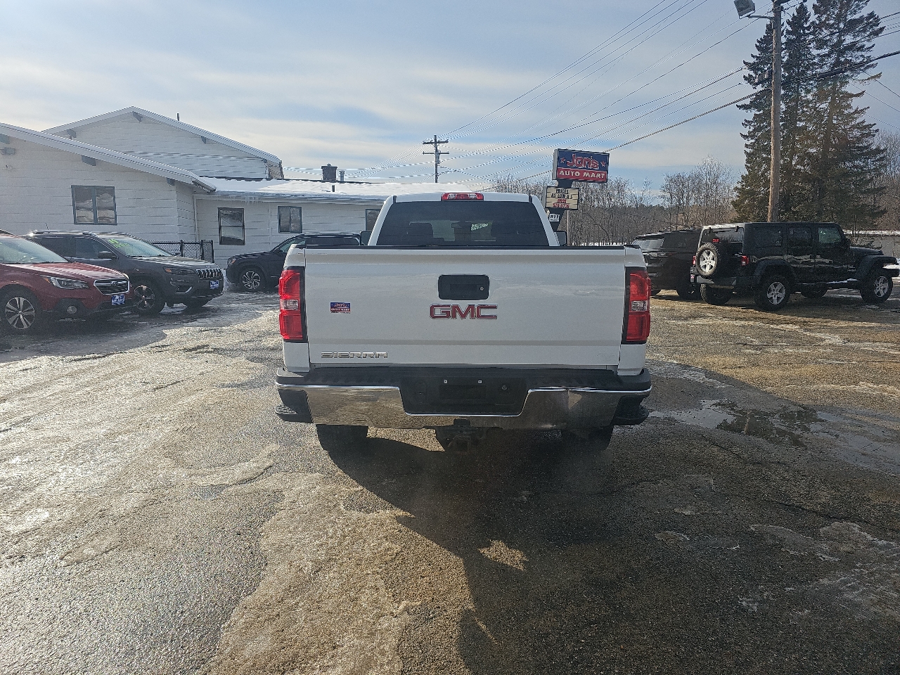 GMC Sierra 2500HD Base Crew Cab 4WD 2018