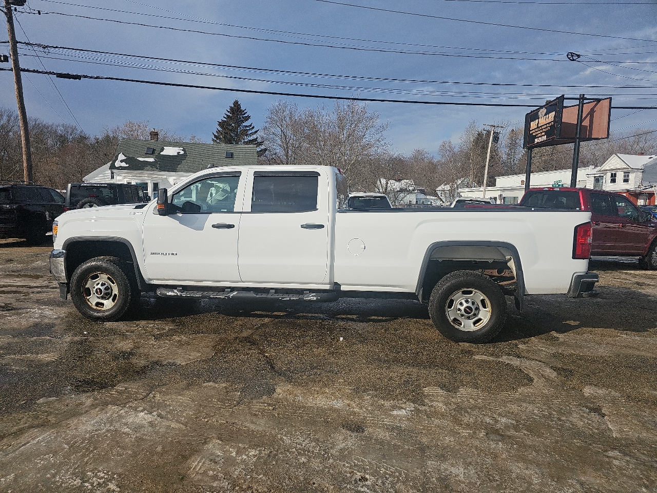 GMC Sierra 2500HD Base Crew Cab 4WD 2018