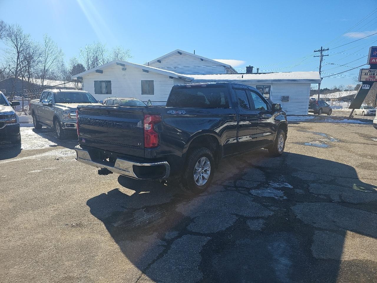 Chevrolet Silverado 1500 Limited LT Double Cab 4WD 2022