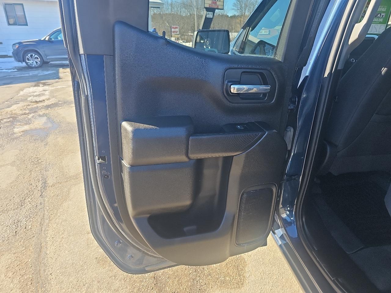 Chevrolet Silverado 1500 Limited LT Double Cab 4WD 2022