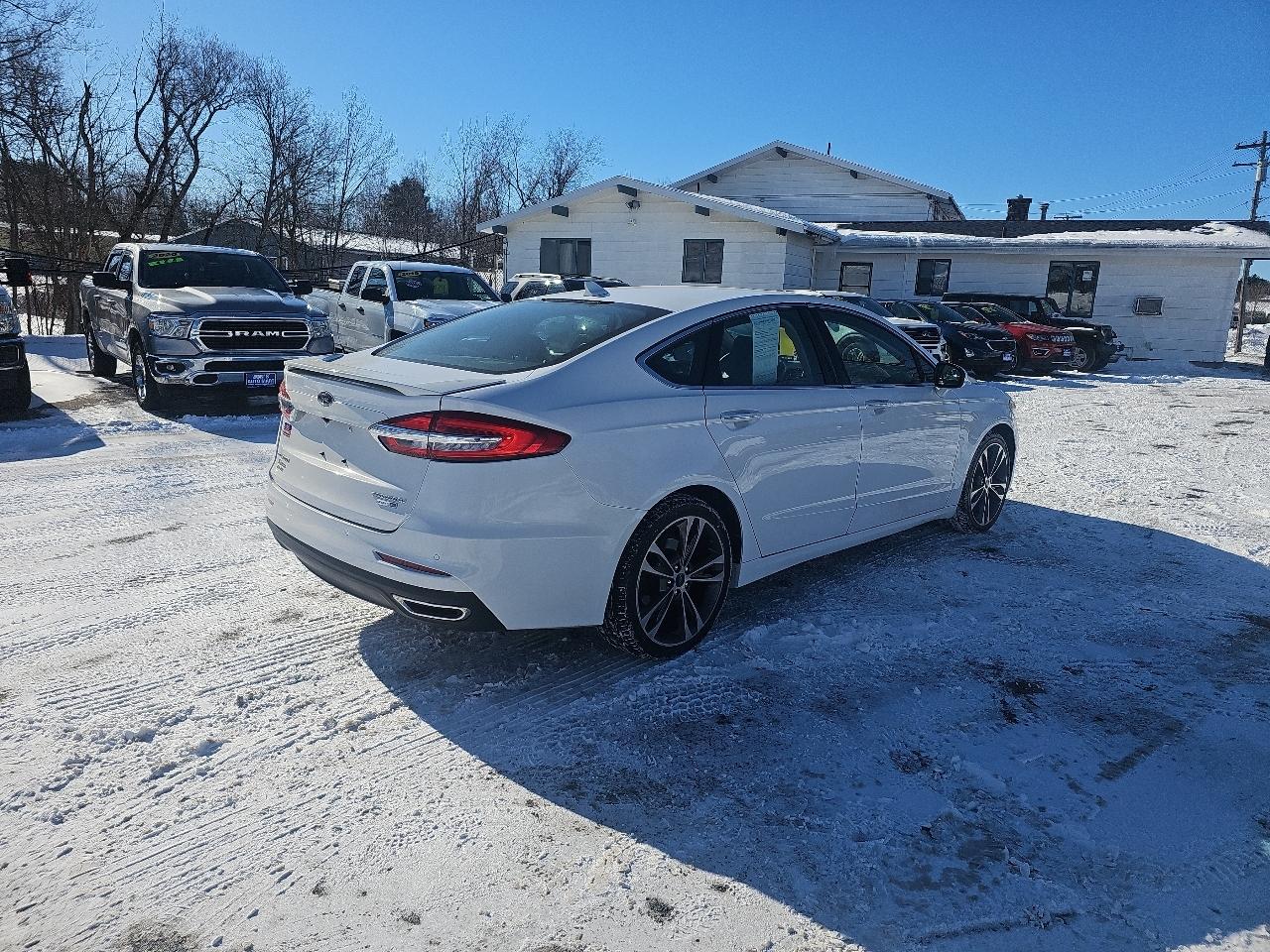 Ford Fusion Titanium AWD 2020