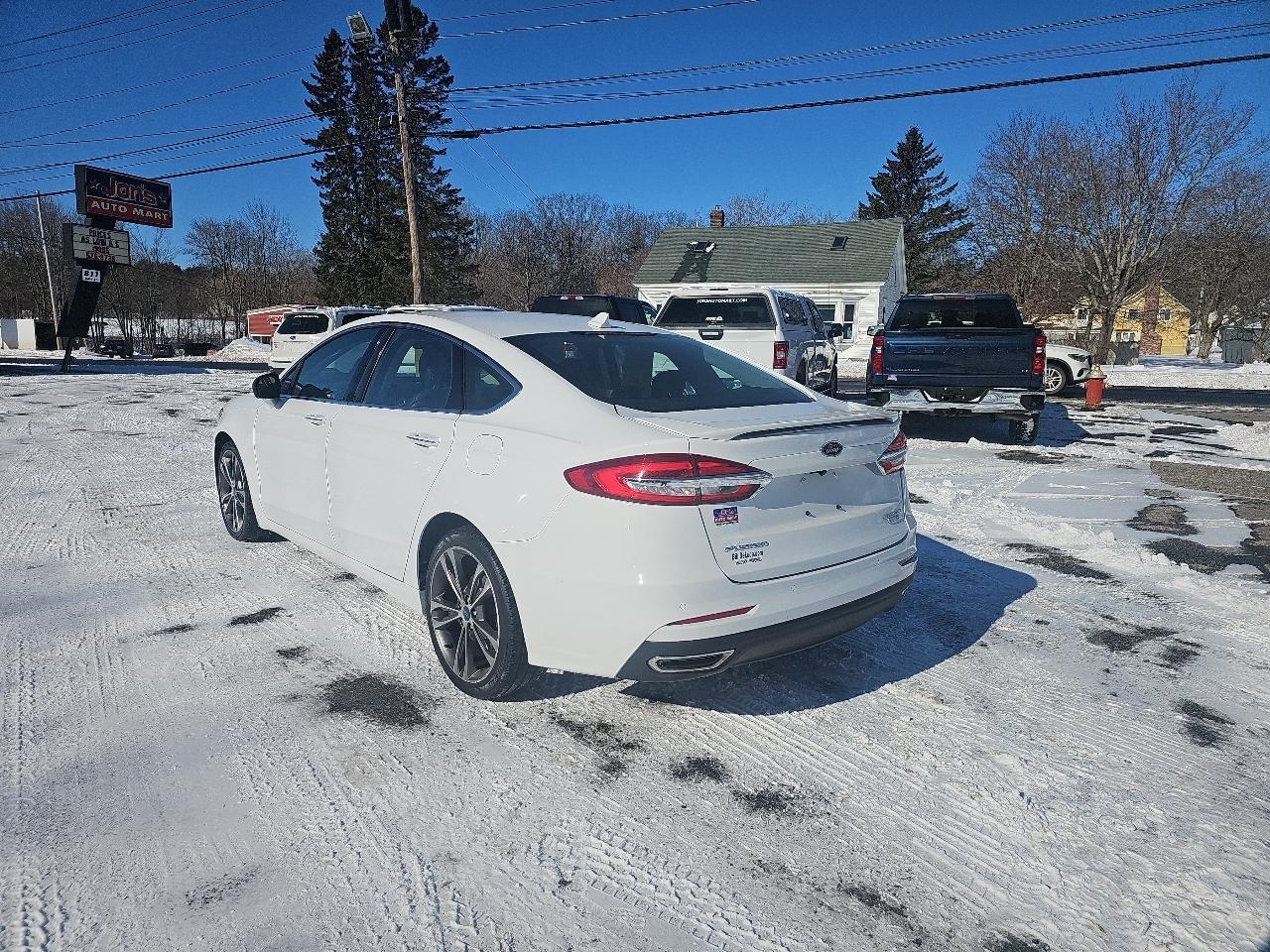 Ford Fusion Titanium AWD 2020
