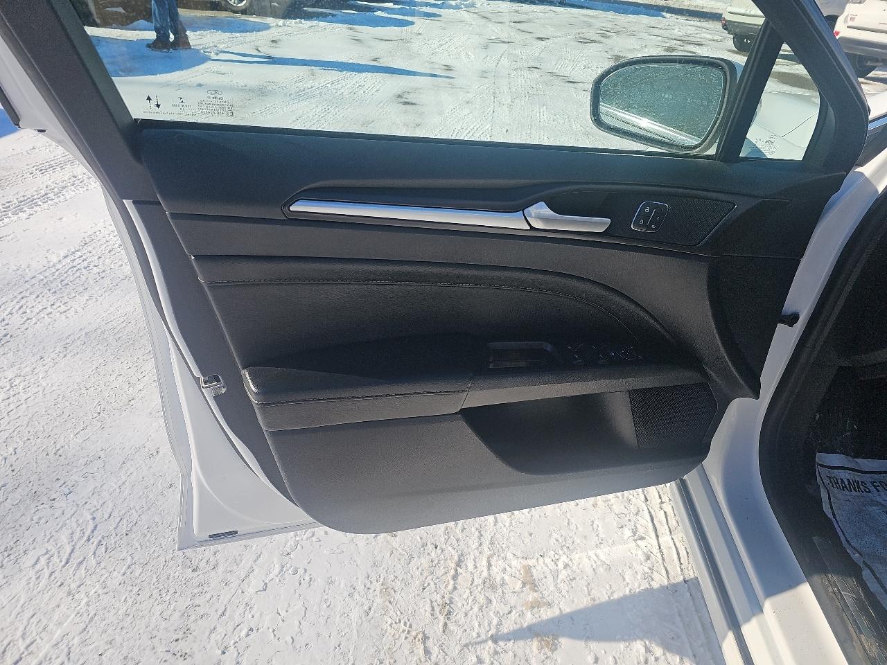 Ford Fusion Titanium AWD 2020