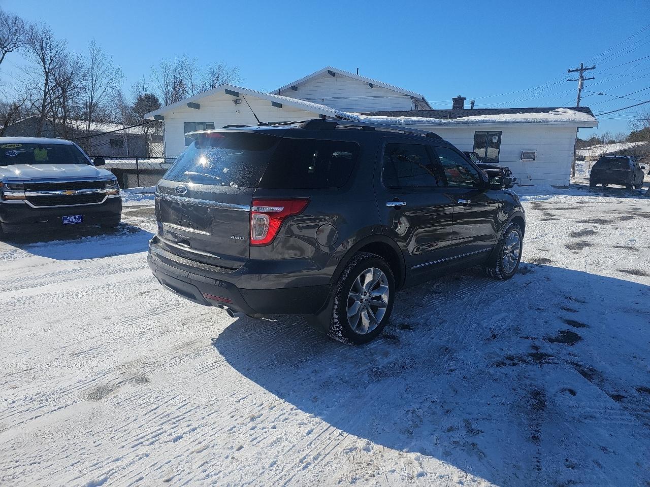 Ford Explorer XLT 4WD 2015