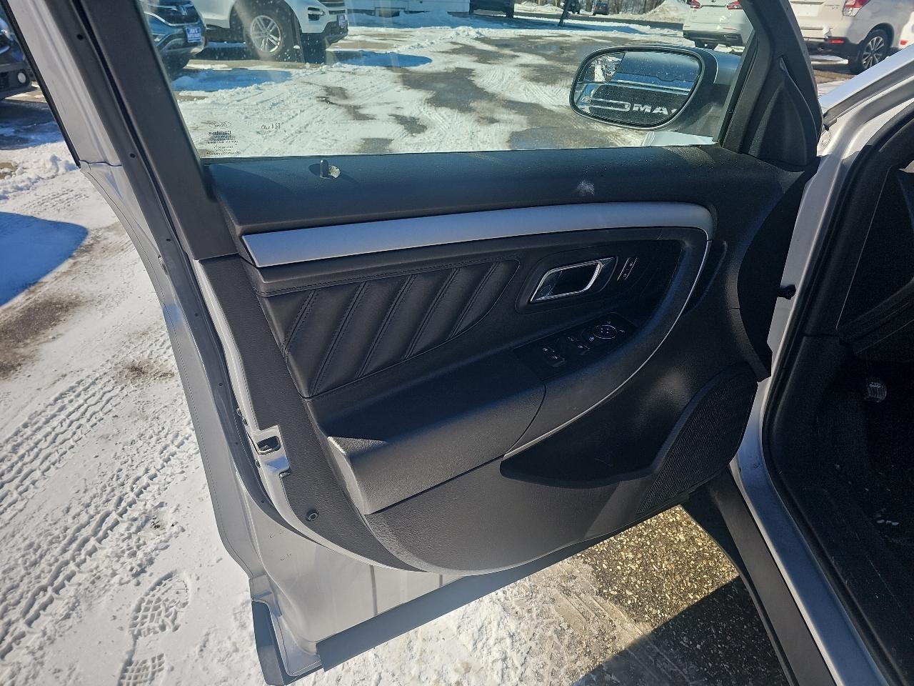 Ford Taurus SEL AWD 2014