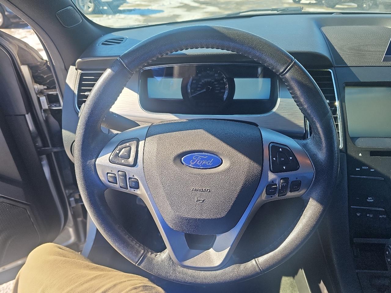 Ford Taurus SEL AWD 2014