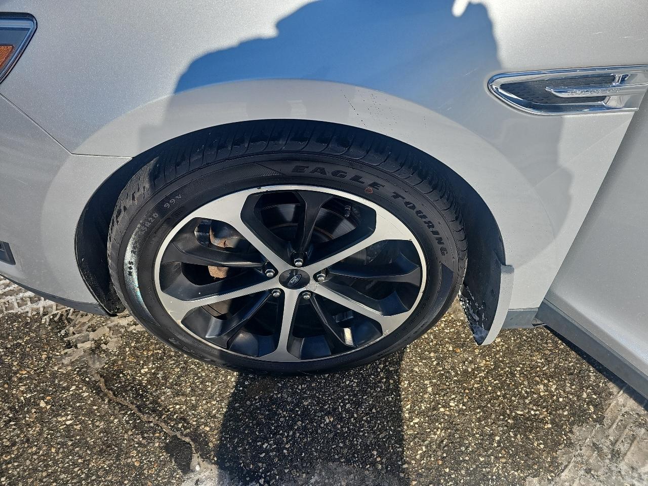 Ford Taurus SEL AWD 2014