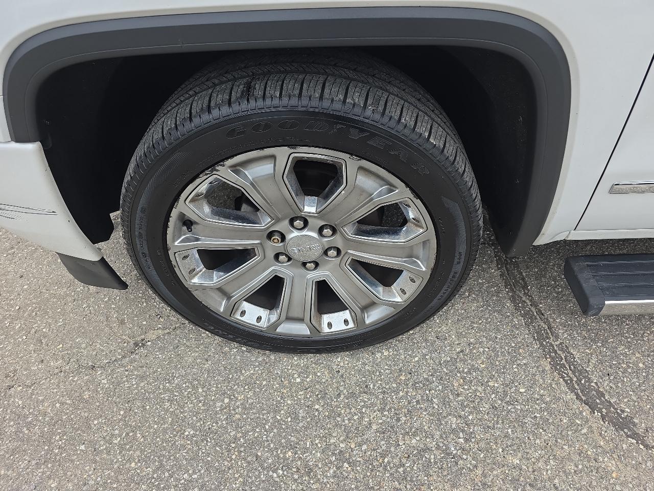 GMC Sierra 1500 Denali Crew Cab 4WD 2018