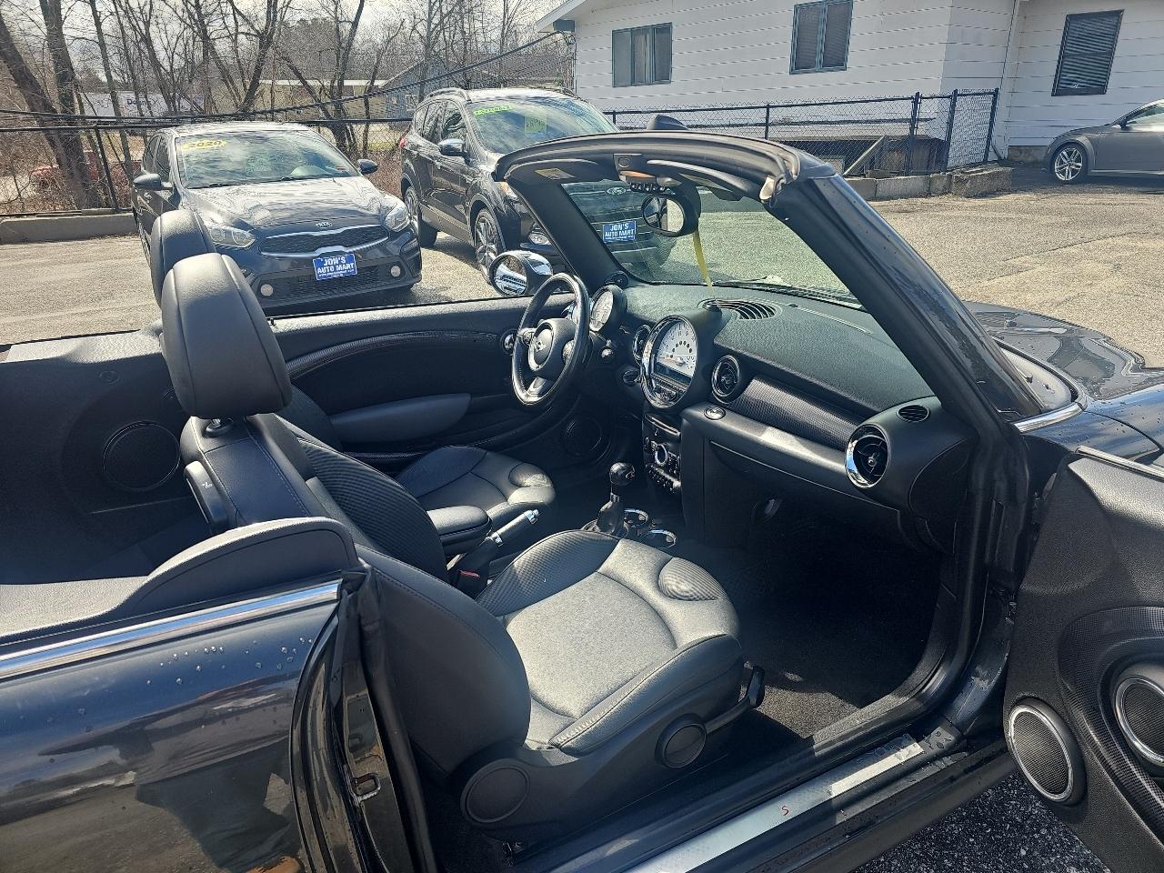 MINI Cooper S Convertible 2012