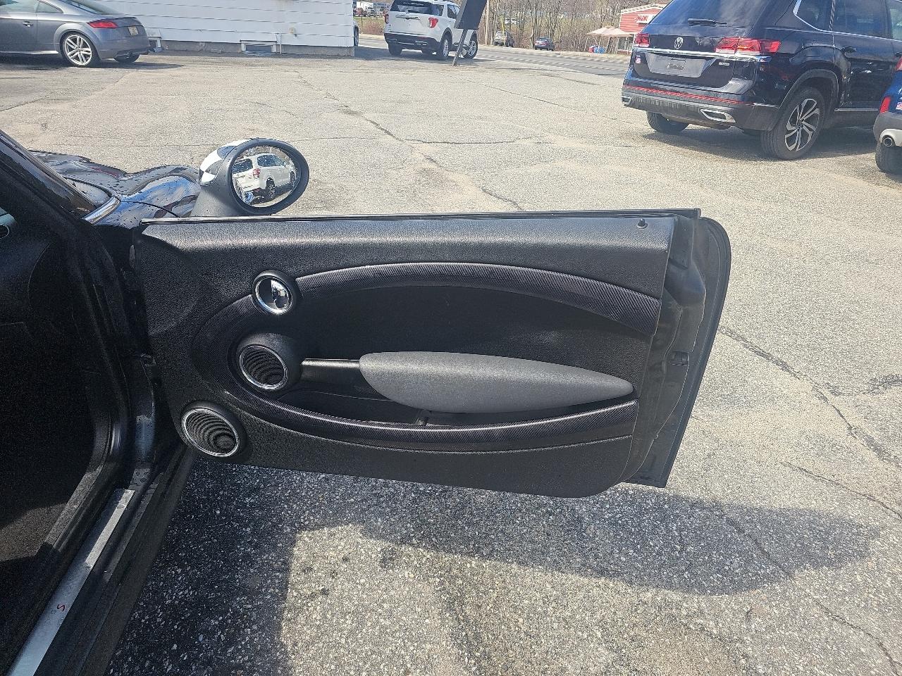 MINI Cooper S Convertible 2012