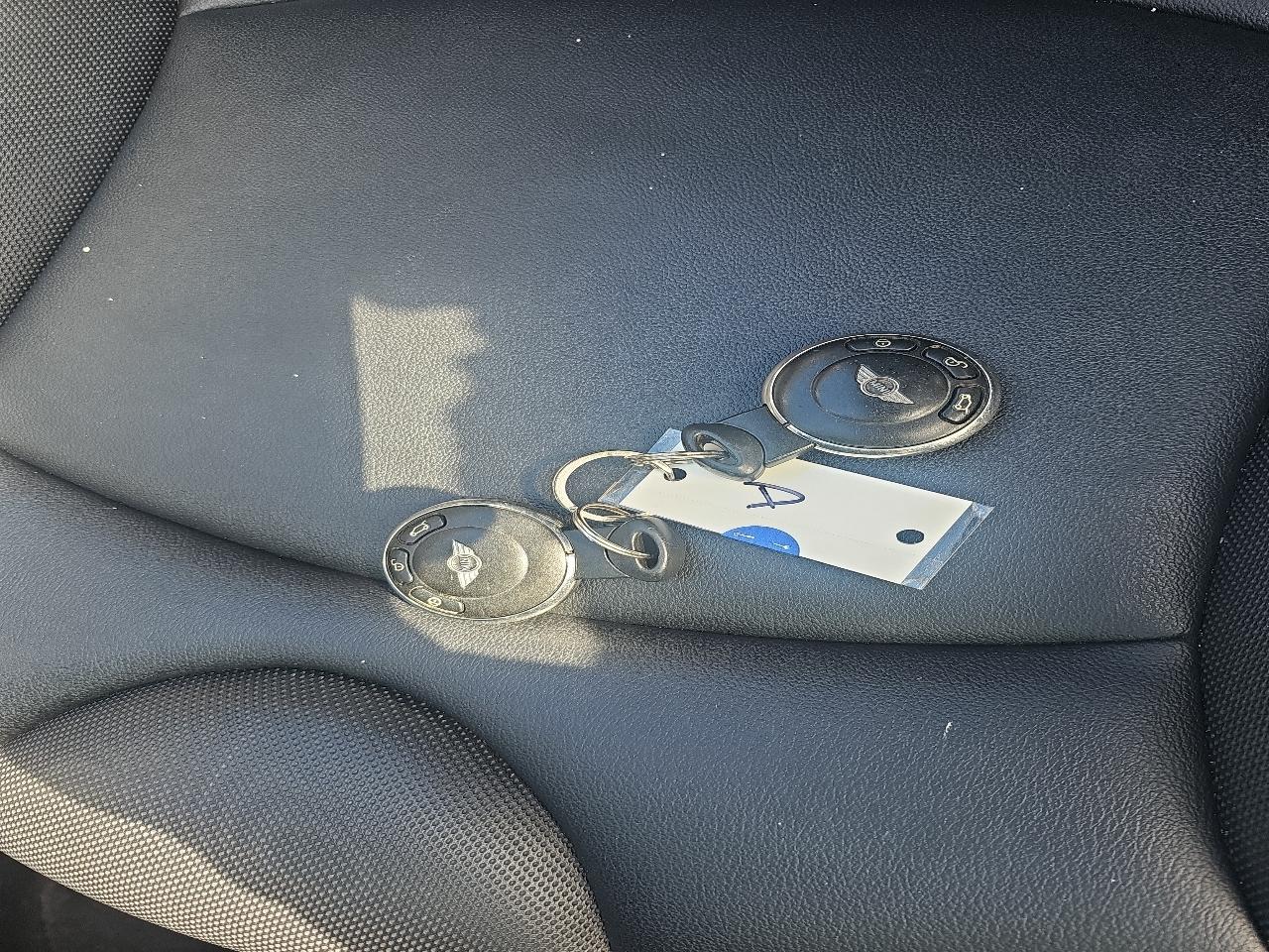 MINI Cooper S Convertible 2012