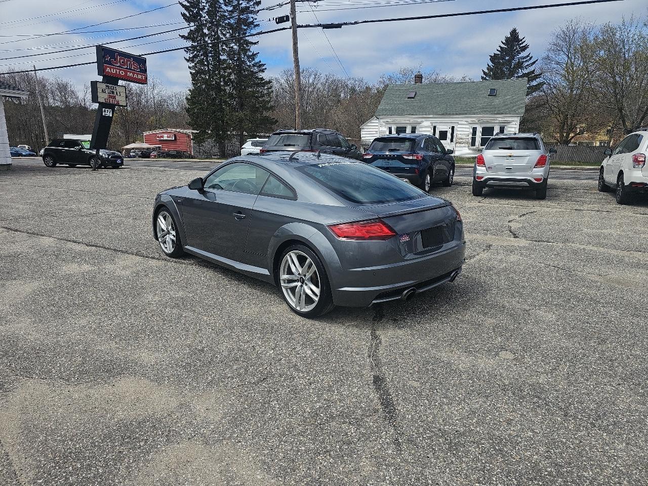 Audi TT 2.0T Coupe quattro 2016