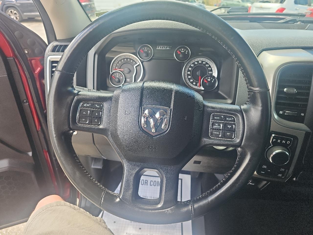 Ram Truck 1500 Classic SLT 4x4 Crew Cab 6'4" Box 2019