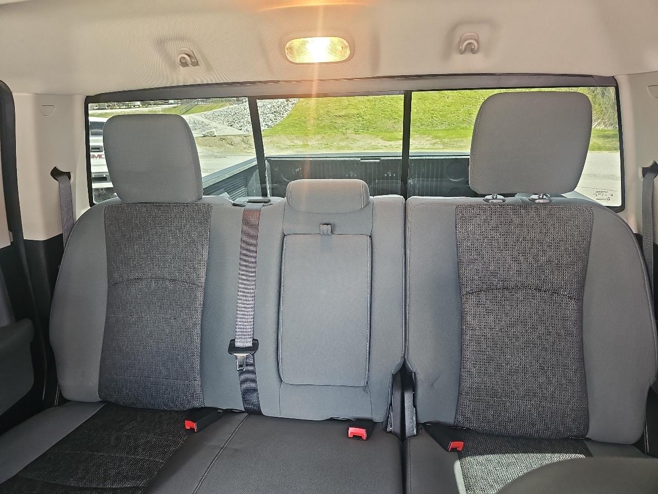 Ram Truck 1500 Classic SLT 4x4 Crew Cab 6'4" Box 2019