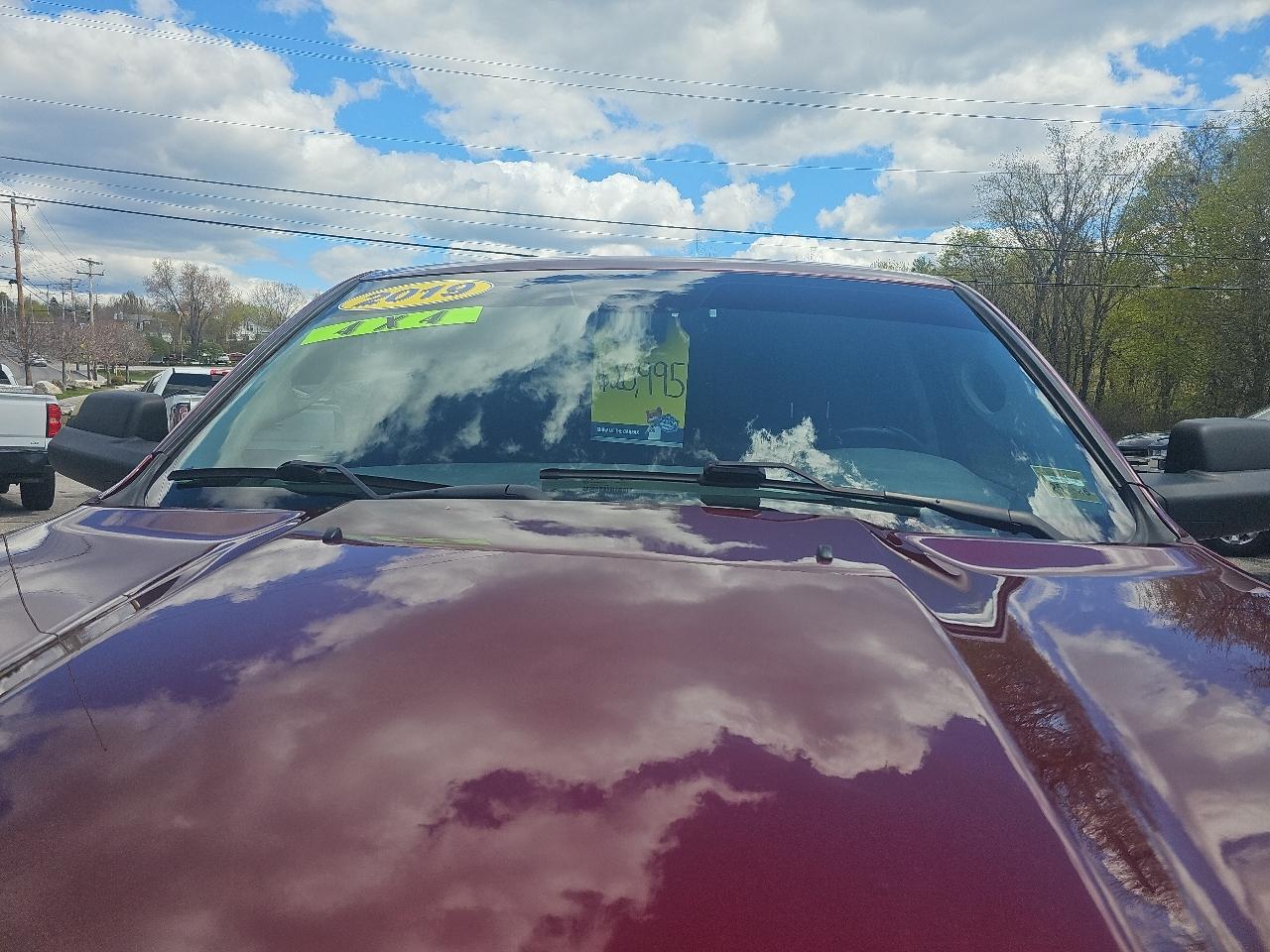 Ram Truck 1500 Classic SLT 4x4 Crew Cab 6'4" Box 2019