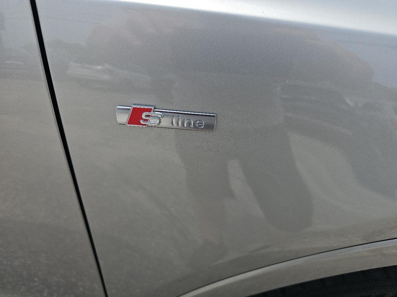 Audi Q3 Premium Plus quattro 2018