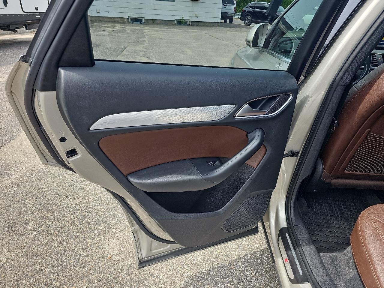 Audi Q3 Premium Plus quattro 2018