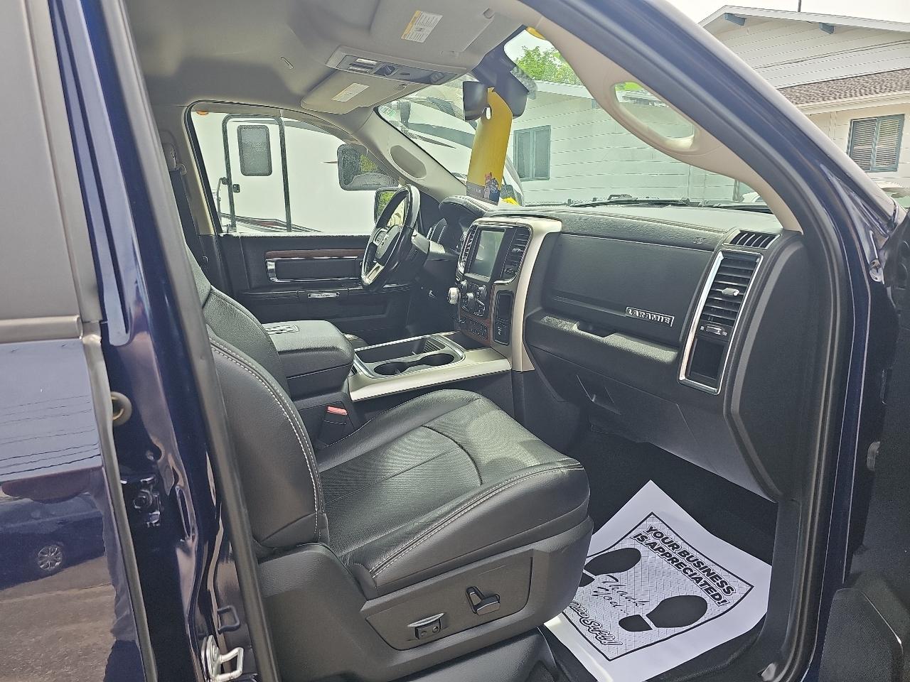RAM 1500 Laramie Quad Cab 4WD 2018