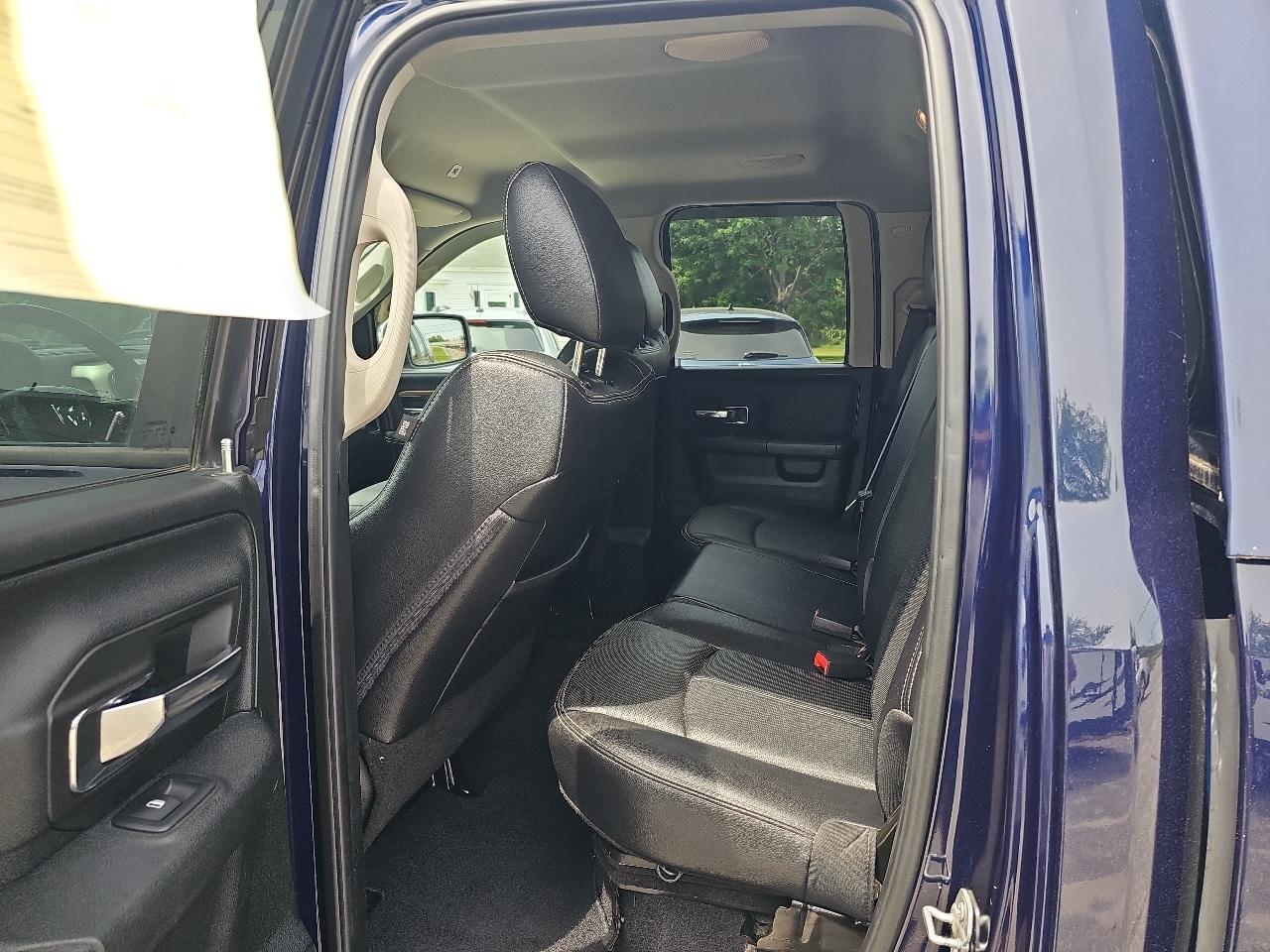 RAM 1500 Laramie Quad Cab 4WD 2018