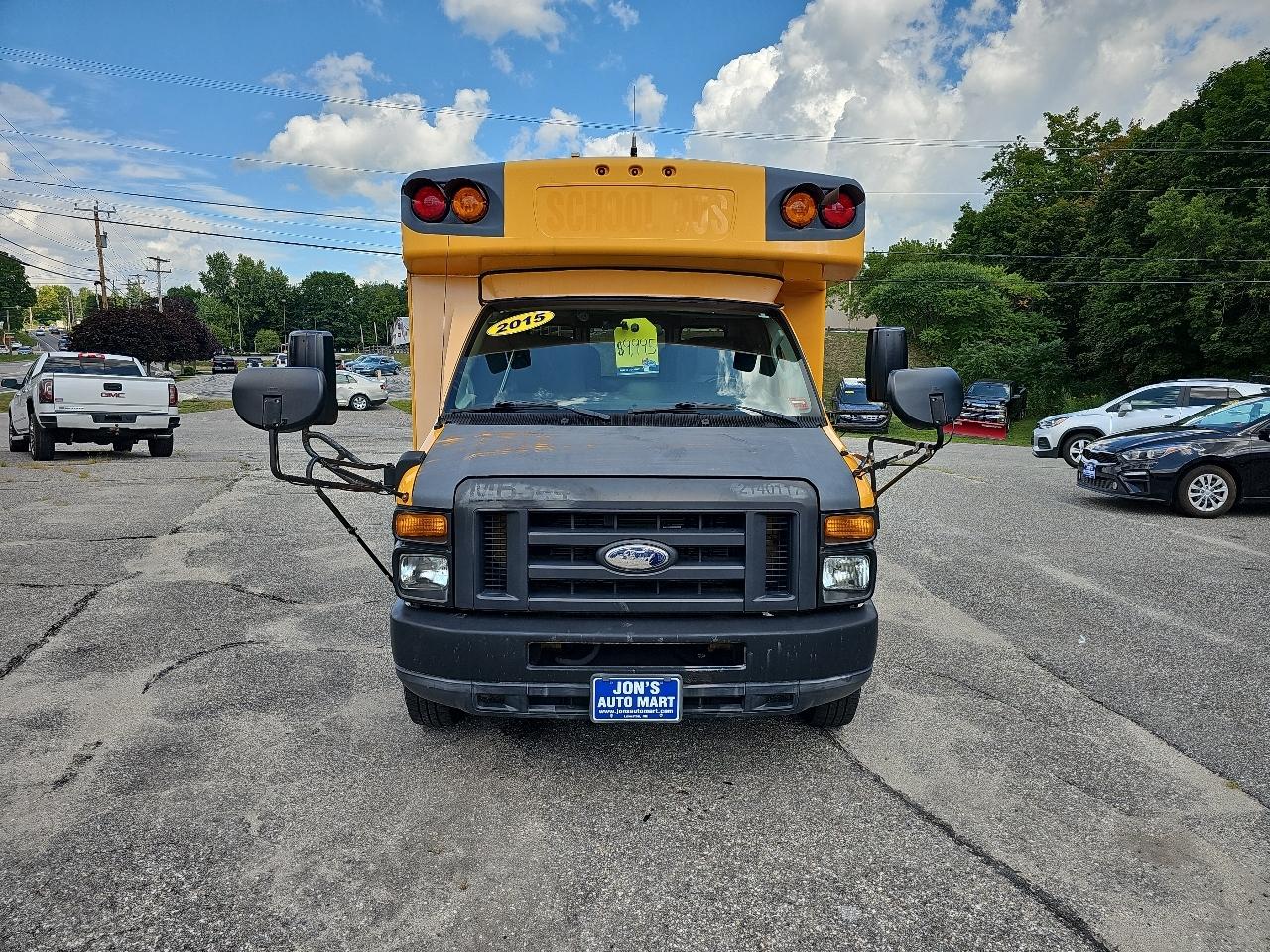Ford Econoline E350 2015