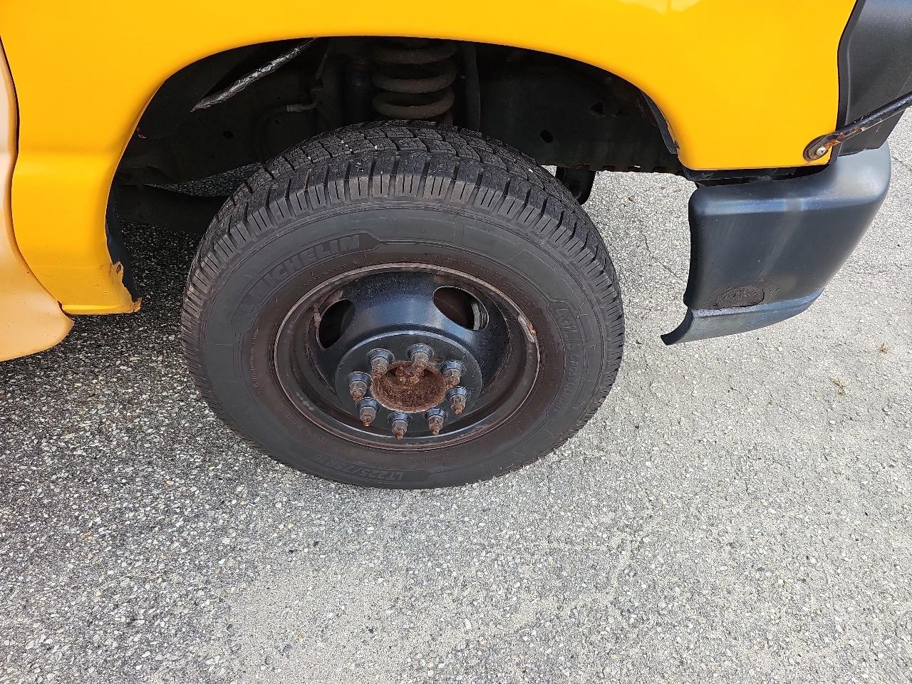 Ford Econoline E350 2015