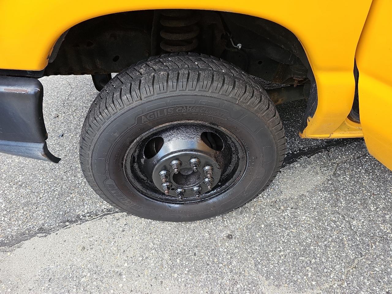 Ford Econoline E350 2015