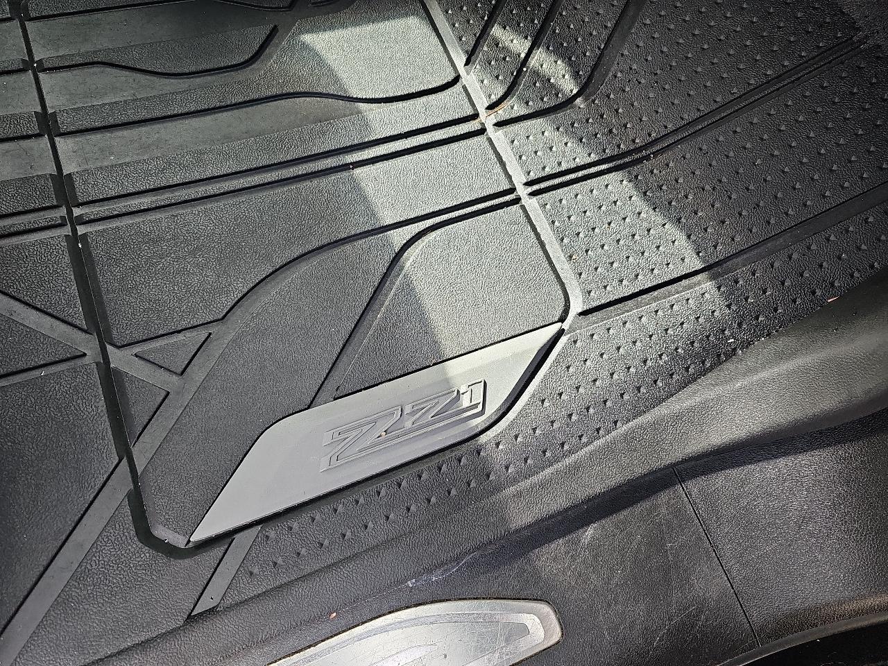 Chevrolet Silverado 1500 LT Trail Boss Crew Cab 4WD 2019