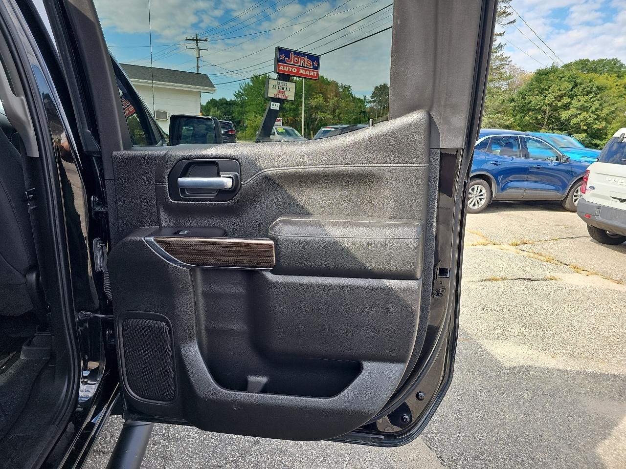 Chevrolet Silverado 1500 LT Trail Boss Crew Cab 4WD 2019