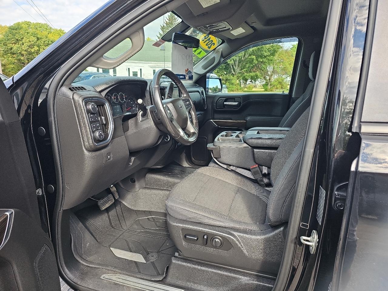Chevrolet Silverado 1500 LT Trail Boss Crew Cab 4WD 2019