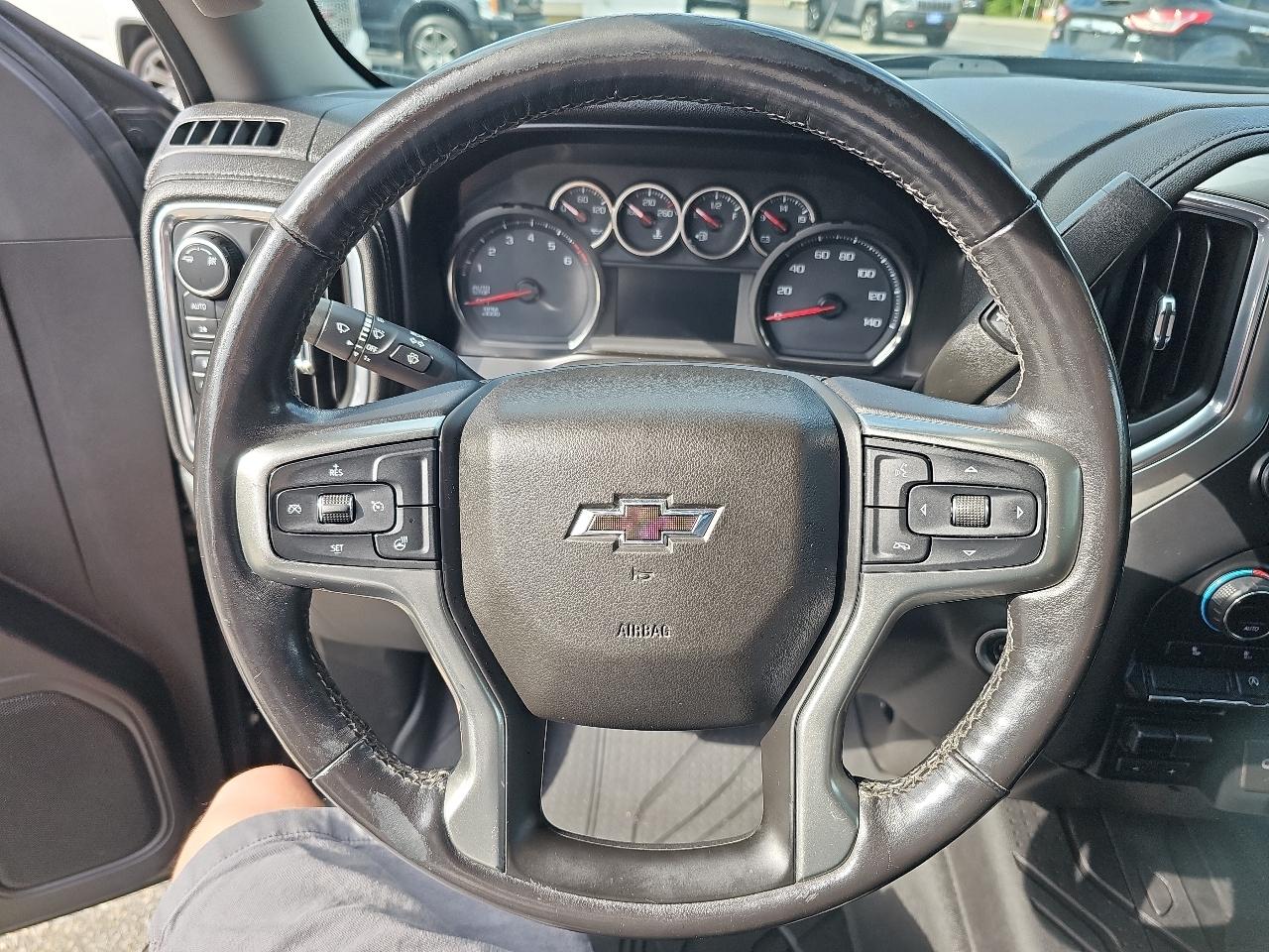Chevrolet Silverado 1500 LT Trail Boss Crew Cab 4WD 2019