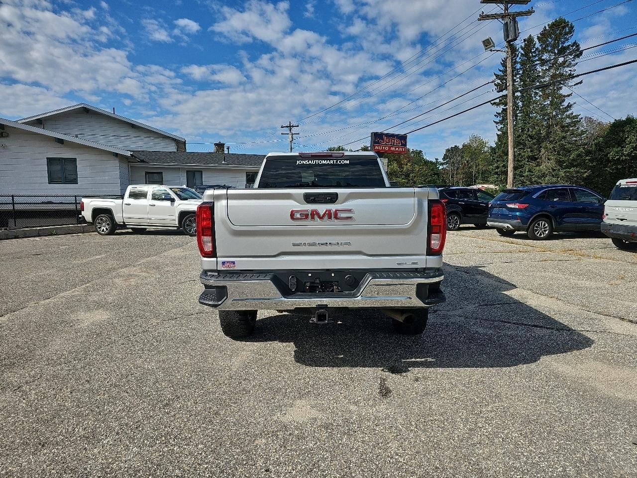GMC Sierra 2500HD SLE Crew Cab 4WD 2020