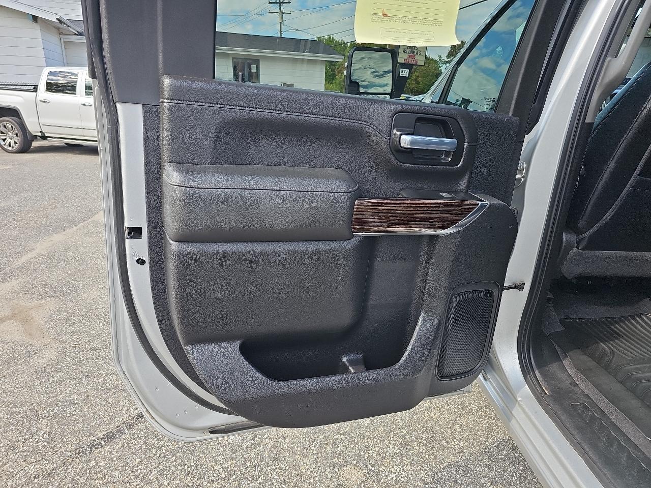GMC Sierra 2500HD SLE Crew Cab 4WD 2020