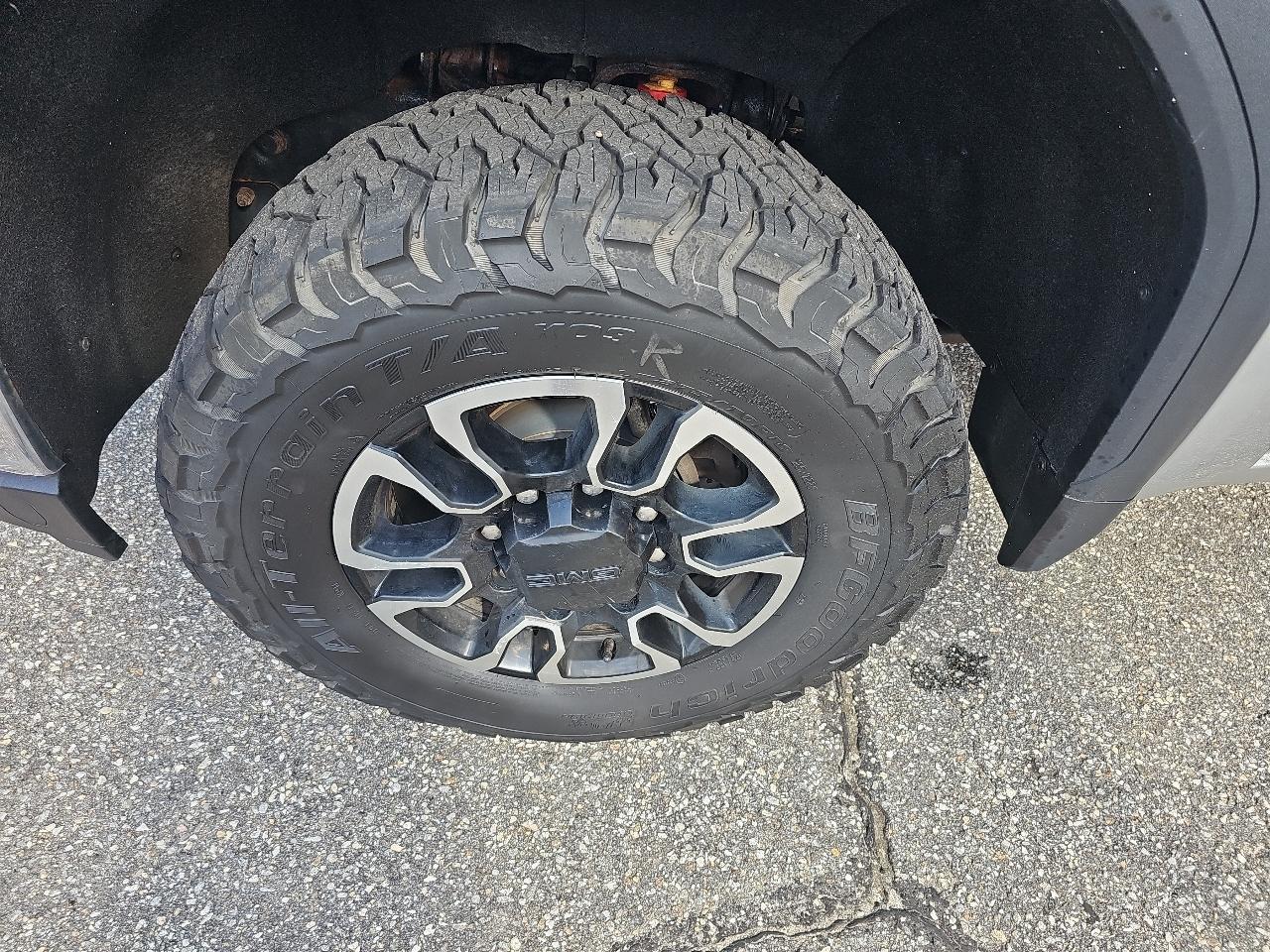 GMC Sierra 2500HD SLE Crew Cab 4WD 2020